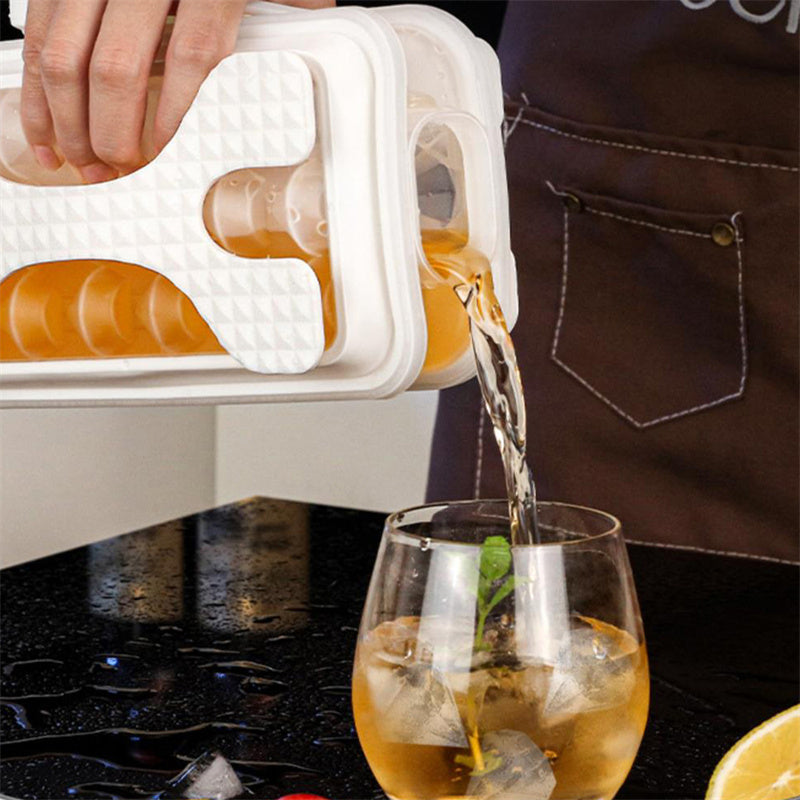 Portable 2-in-1 Ice Ball Mold & Water Bottle: Creative Diamond Curling Design - Summer Kitchen Gadget